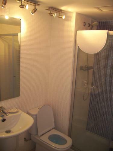 Beachfront Apartment With Sea View - Voromar