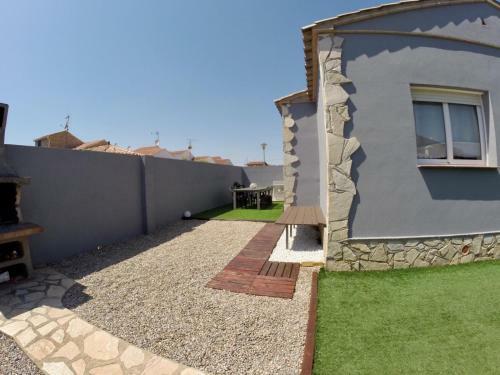 Casa En L Escala Con Piscina Y Wifi Free