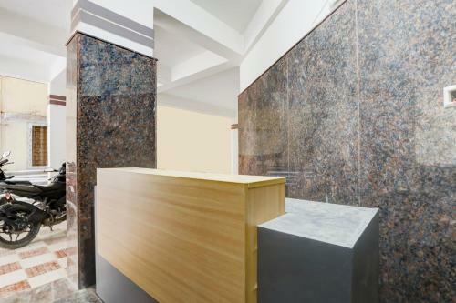 Hostal Oyo 79887 The Purple Orchid Stay