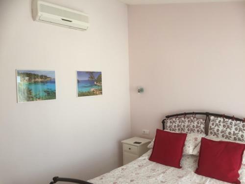 Beautiful Hillside Property - Villa Muntanya