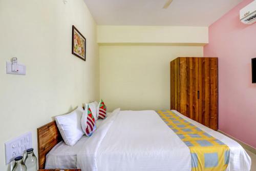 Hotel Collection O 81643 Swayamkrushi Arcade
