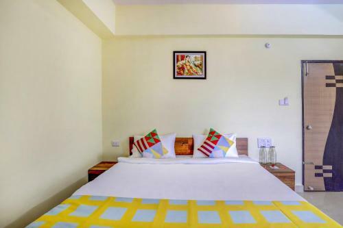 Hotel Collection O 81643 Swayamkrushi Arcade
