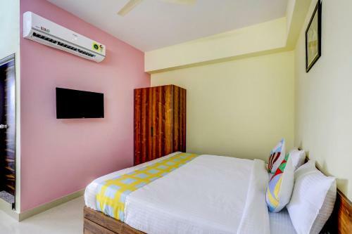 Hotel Collection O 81643 Swayamkrushi Arcade