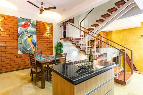 Villa Stayvista At Udhbhava Kamala