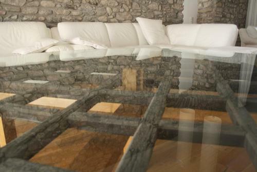 Bed & Breakfast El Castell de La Pobla de Lillet (Adults Only)