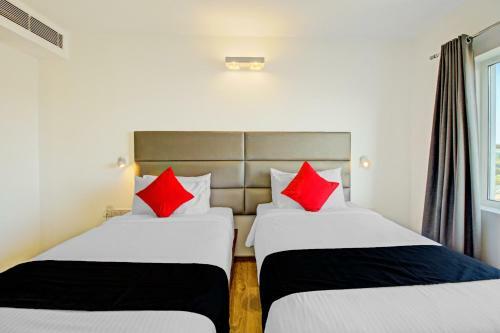 Capital O 78988 Smile Hotel