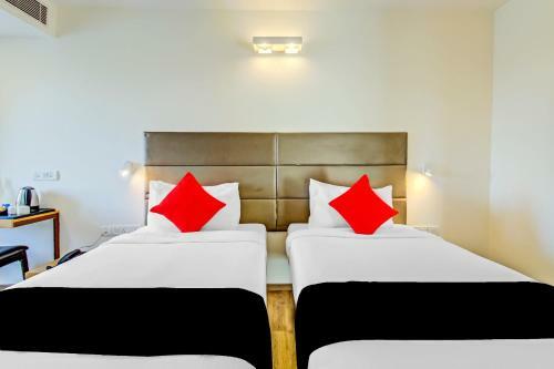 Capital O 78988 Smile Hotel