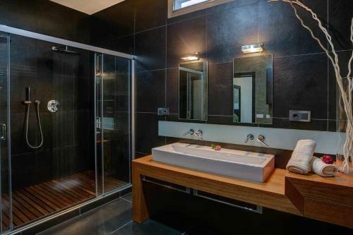 Villa La Oliva Luxury House