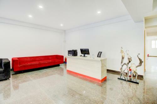 Capital O 77459 Smile Hotels