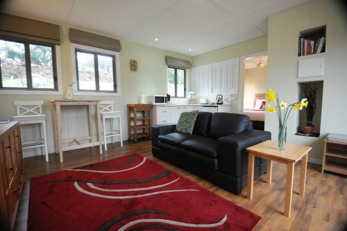 Lodge Gisborne Peak Winery Eco-cottages