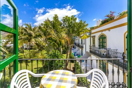 To To Apartments - Puerto De Mog�n