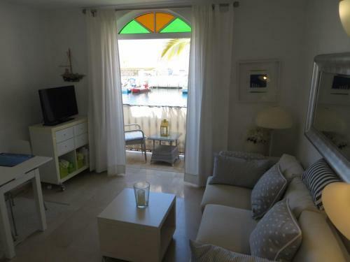 Marina Apartment With Roofterrace