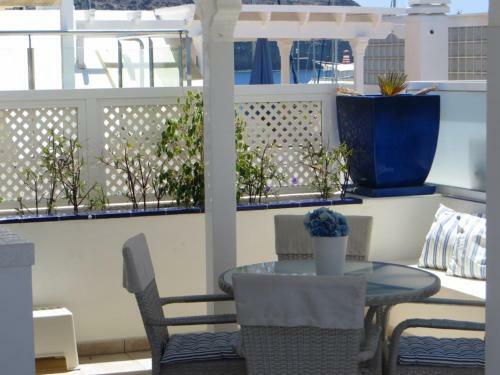 Marina Apartment With Roofterrace