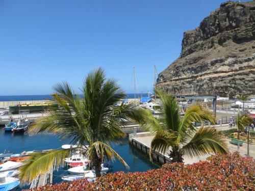 Marina Apartment With Roofterrace