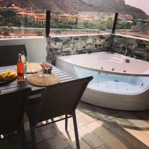 Apartamento Harrys Atico Puerto De Mogan