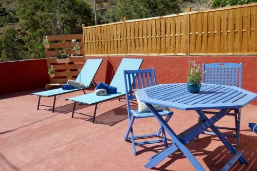 Casa Con Piscina Privada En Cercados De Espino