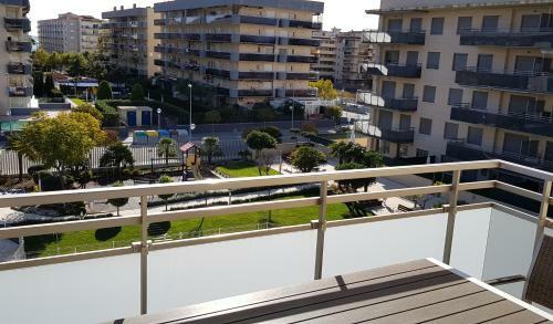 Apartamento La Pineda Residencial Los Olivos-2