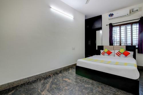 Hotel Oyo 81272 Avion Inn