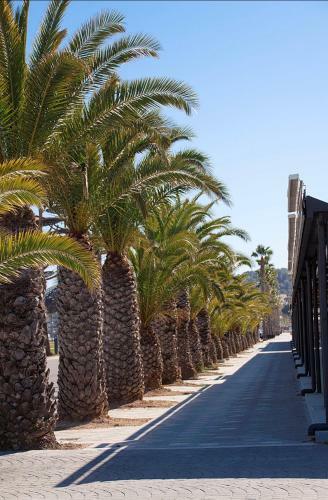 Apartamento En Playa De La Pineda
