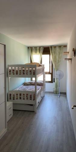Apartamento En Playa De La Pineda