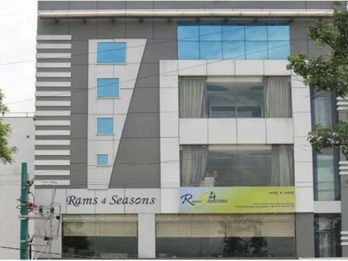 Capital O 80212 Rams 4 Seasons Boutique Hotel