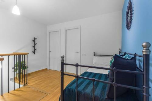 Lodging Apartments Fira Duplex - Barcelona