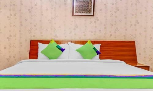 Hotel Treebo Trend The Grand Skyla