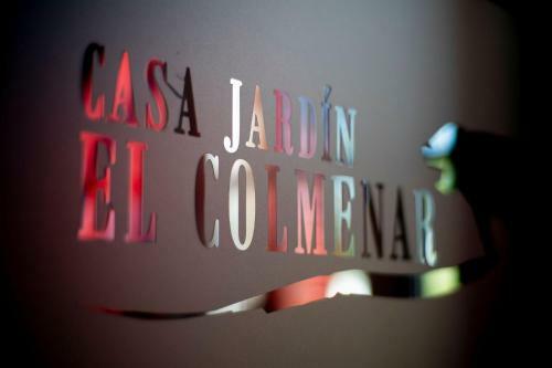 Hostal Casa Jard�n El Colmenar