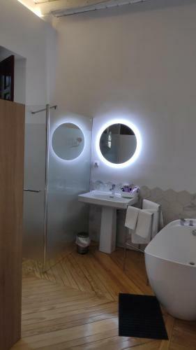 Hostal Casa Jard�n El Colmenar