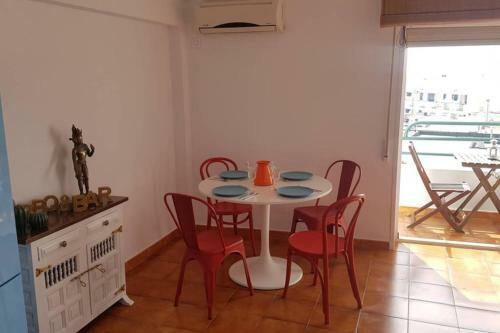 Apartamento Encantador Con Vistas Al Mar