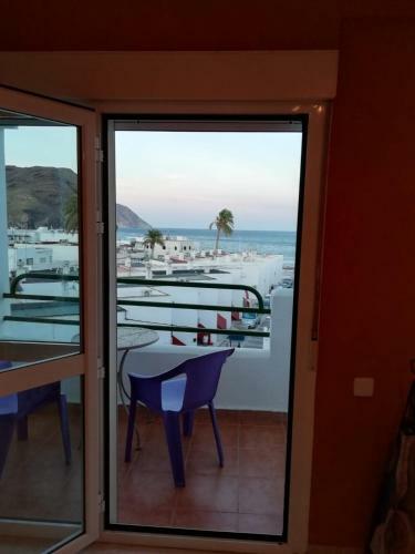 Apartamentos El Sol de Las Negras Con Vistas Al Mar