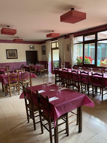 Hostal Hostatgeria I Restaurant Coll De Condreu