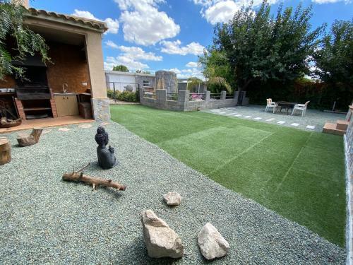 Villa Exclusiva Piscina Con Jacuzzi Y Jard�n Privado