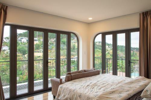 Hotel H� Maison Home & Caf�