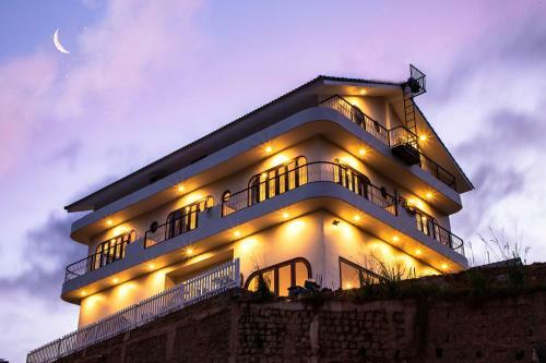 Hotel H� Maison Home & Caf�