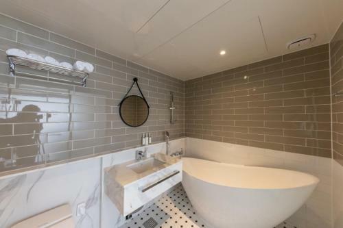 Brown Dot Hotel Nampo Jagalchi