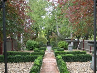 Bed & Breakfast Finches Of Beechworth