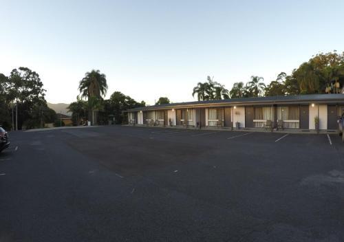 Premier Motor Inn