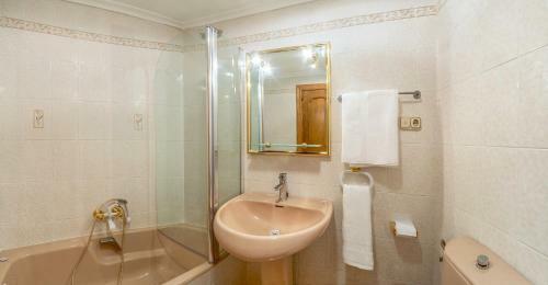 Apartamento Housingle�n - Pleno Centro Con Garaje