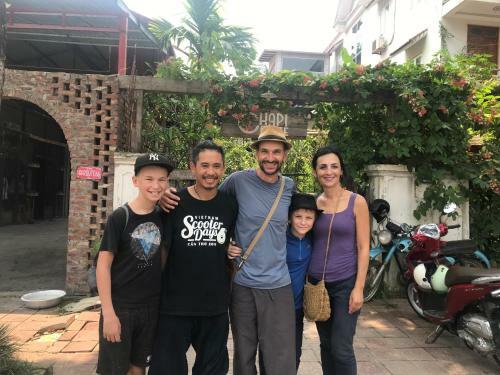 Chapi Coffee & Backpacker