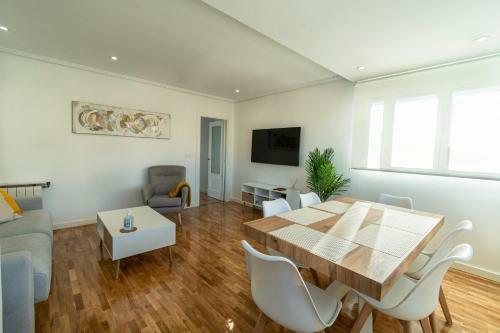 Apartamento C�ntrico Reformado Junto Plaza Guzm�n