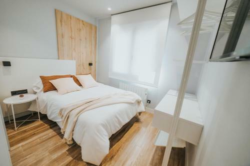 Apartamentos Mk77 Le�n - Palomera