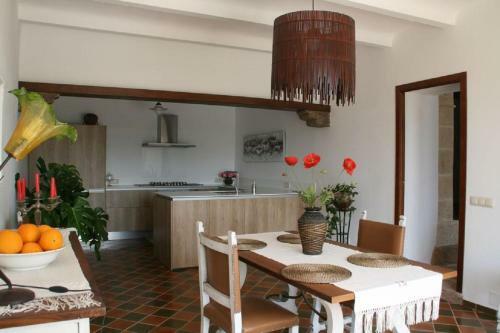 Villa Son Real Mansi�n En Un Lugar Aislado Con Increibles Vistas Panor�micas