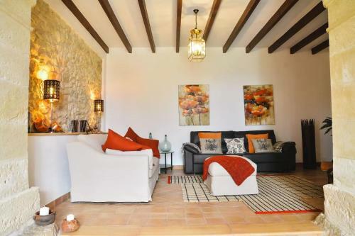 Villa Son Real Mansi�n En Un Lugar Aislado Con Increibles Vistas Panor�micas