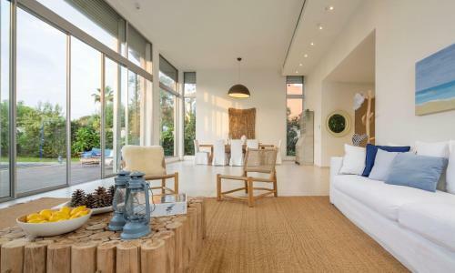 Villa Beach House Galei