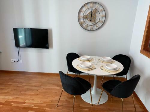Apartamento Maison San Isidoro - Garaje Y Wifi Gratuito