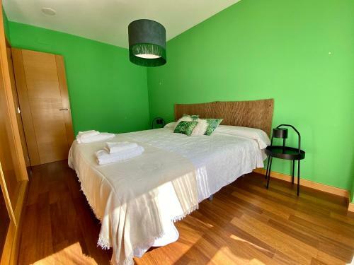 Apartamento Housingle�n - Centro Con Dos Plazas De Garaje