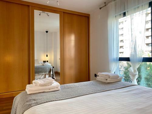 Apartamento Housingle�n - Centro Con Dos Plazas De Garaje