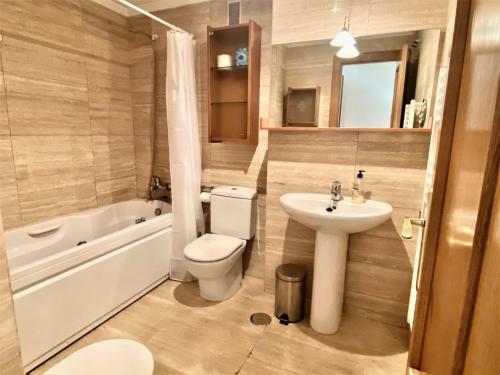 Apartamento Housingle�n - San Marcos Con Garaje