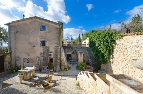 Villa Casa Se�orial �nica; Con Jacuzzi, Sauna Y Piscina.